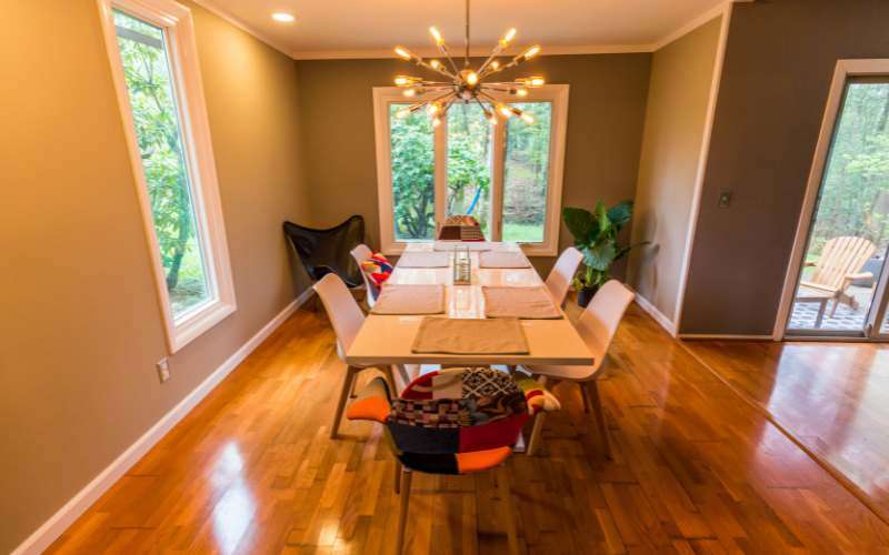 Airbnb holiday let management in 2025